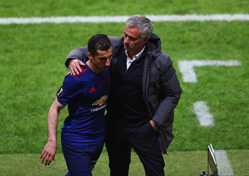 STOCKHOLM, SWEDEN - MAY 24: Henrikh Mkhitaryan of Manchester United and Jose Mourinho, Manager of Manchester United embrace after he is subbed during the UEFA Europa League Final between Ajax and Manchester United at Friends Arena on May 24, 2017 in Stockholm, Sweden.  (Photo by Alex Grimm/Getty Images)