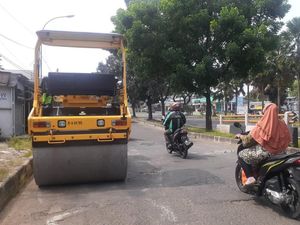 Tunggu Aspal, Perbaikan Kerusakan Jl Tegar Beriman Belum Lanjut Lagi