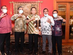 Ketua MPR Ingatkan Semua Badan Publik Jalankan Keterbukaan Informasi