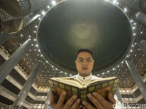 Surat Ar Rahman Ayat 13, Lafadz yang Diulang Hingga 31 Kali Surat Ar Rahman Ayat 13, Lafadz yang Diulang Hingga 31 Kali