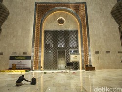 PPKM Level 3: Mal-Tempat Ibadah Boleh Beroperasi, Tapi...