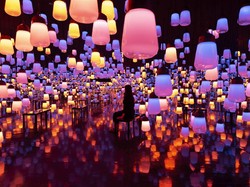 Lobby Hotel Ini Punya Wajah Dunia Lain