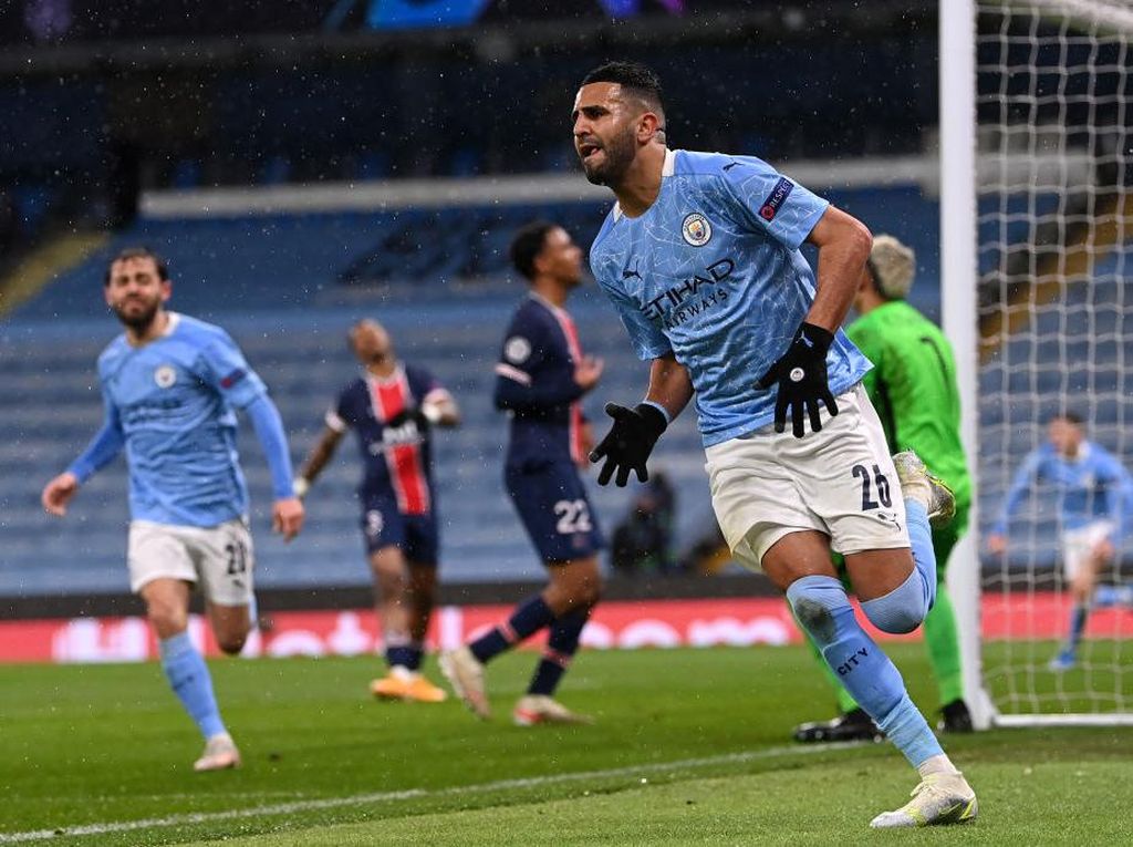 Bukti Manchester City Tidak Butuh Striker Murni Bukti Manchester City Tidak Butuh Striker Murni