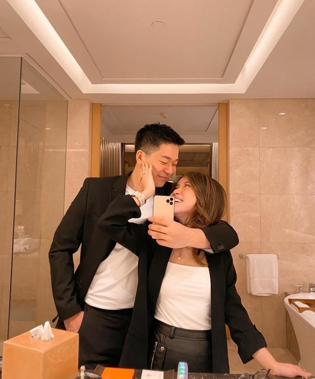 Titan Tyra dan Gaius Ong/Foto: instagram.com/titantyra Potret Mesra Titan Tyra dan Gaius Ong