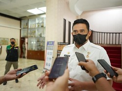 Bobby Jelaskan soal Batas Usia 60 Tahun Penerima Dana Pelayan Warga