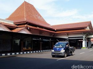 Bandara Adi Soemarmo Solo Sepi Pemudik