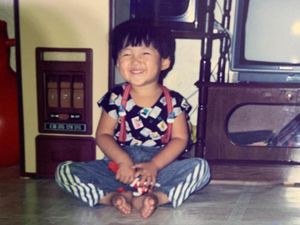 Gemes! 7 Potret Masa Kanak-kanak Artis Korea, Kim Seon Ho hingga Song Joong Ki Gemes! 7 Potret Masa Kanak-kanak Artis Korea, Kim Seon Ho hingga Song Joong Ki