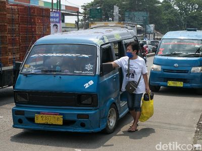 Ini Dia Biang Keladi Macet Mengular di Pasar Parung
