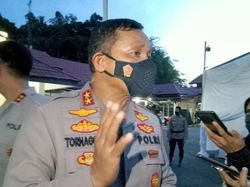 Kapolda Papua Barat Tepis Kabar KKB Bakar Camp Perusahaan