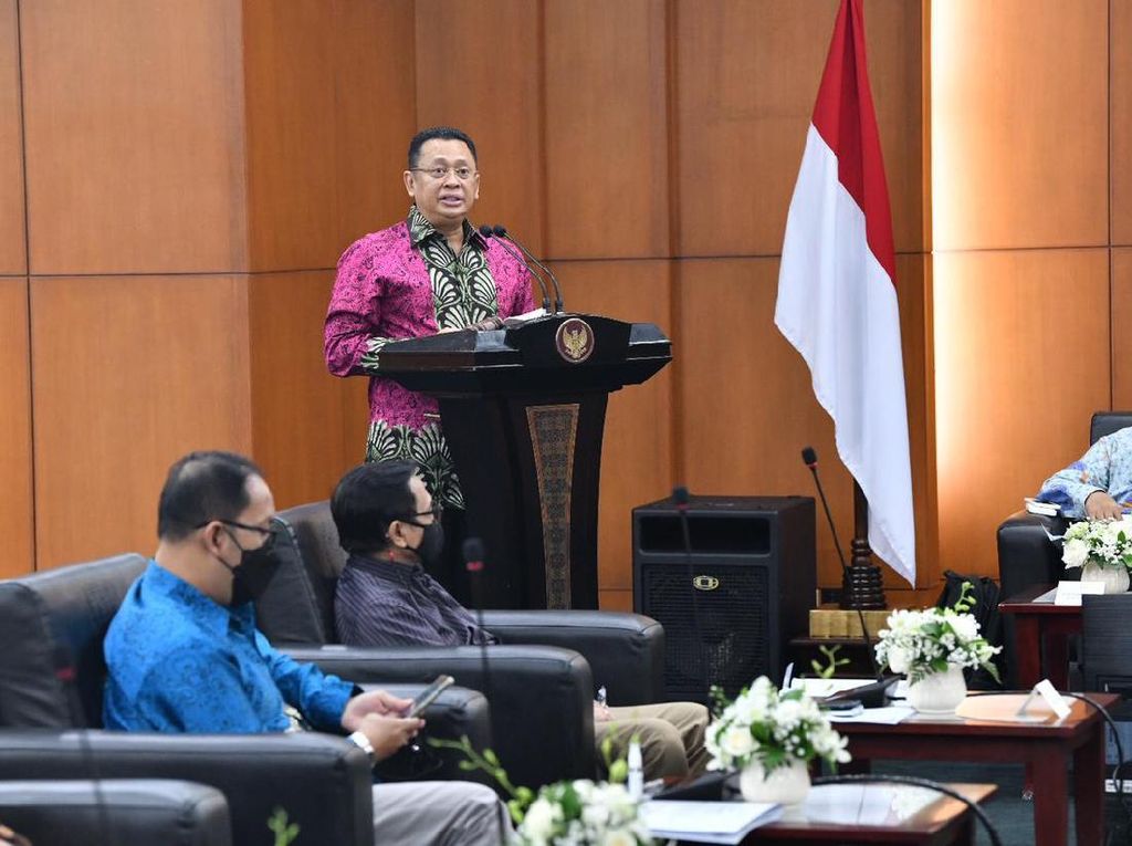 Bamsoet Soroti Penurunan Kualitas Demokrasi Indonesia Bamsoet Soroti Penurunan Kualitas Demokrasi Indonesia