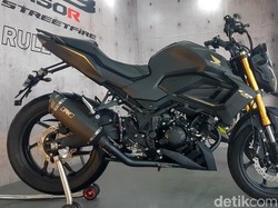 Modifikasi CB150R Ala Petarung Jalanan, Makin Kekar Pakai Swingarm CBR250RR