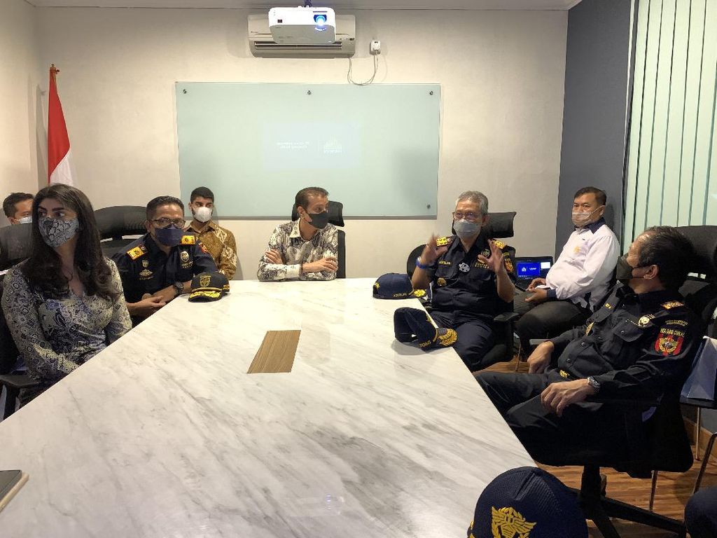 Momen Silaturahmi Dirjen Bea Cukai Jakarta Momen Silaturahmi Dirjen Bea Cukai Jakarta