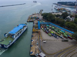 Penyeberangan Mobil-Barang Makin Ramai, ASDP Cuan Rp 212 Miliar