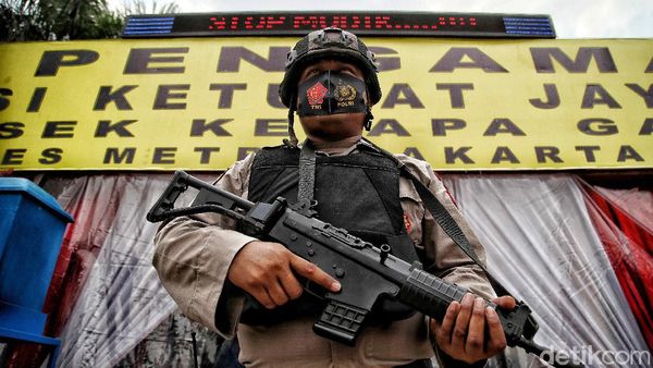 Persiapan Pengamanan Pos Operasi Ketupat Jaya Jakut