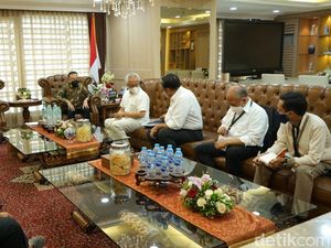 Pimpinan DPR Bahas Polis Asuransi Jiwasraya