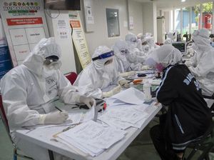 Ratusan Pasien COVID Antre Masuk, Pihak Wisma Atlet Minta Anies PSBB Ketat Ratusan Pasien COVID Antre Masuk, Pihak Wisma Atlet Minta Anies PSBB Ketat