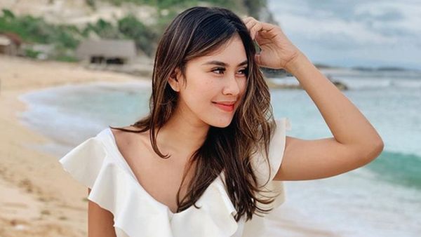 10 Pesona Syahnaz, Adik Raffi Ahmad yang Viral Bikin Video Soal Pelakor