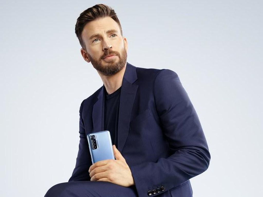 Captain America Jadi Brand Ambassador Ponsel Asal China Captain America Jadi Brand Ambassador Ponsel Asal China