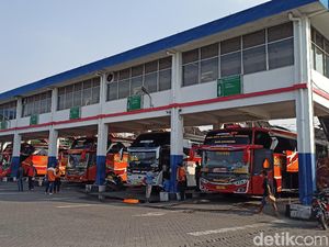 Bus AKAP dan AKDP di Terminal Purabaya Beroperasi untuk Penumpang Nonmudik