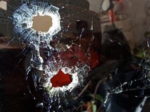 Misteri 3 Selongsong Peluru Bekas Tembakan di Rumah Warga Sidoarjo Misteri 3 Selongsong Peluru Bekas Tembakan di Rumah Warga Sidoarjo