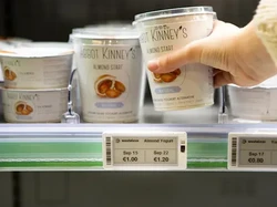 Teknologi AI Dipakai Untuk Kurangi Sampah Makanan