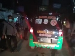 Bukan Bawa Orang Sakit, Ambulans Angkut Pemudik Dicegat di Tol Cikarang