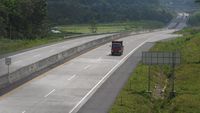 Imbas Larangan Mudik, Tol Salatiga-Solo Sepi