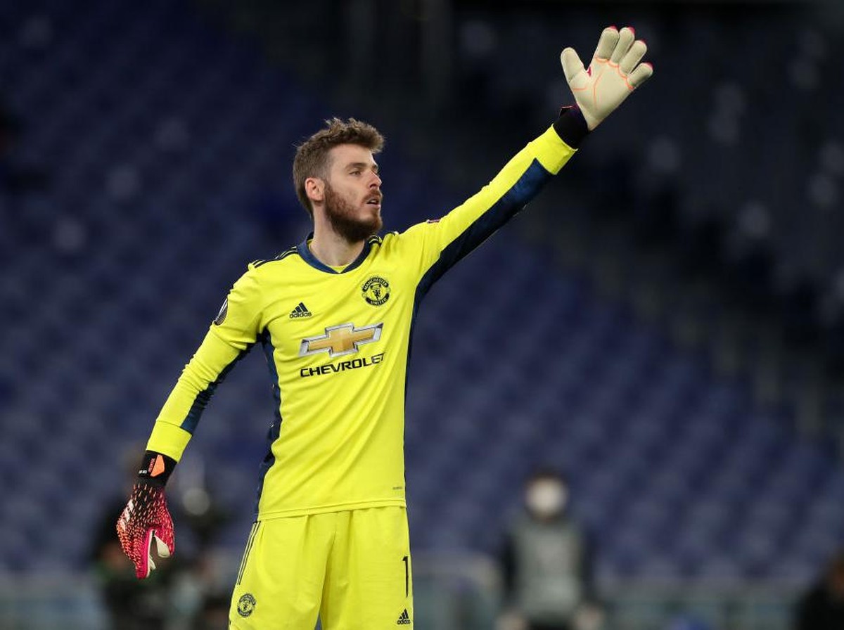 Kiper Manchester United, David De Gea, sibuk saat melawan AS Roma, Harry Maguire sedih. (Foto: Getty Images/Paolo Bruno)