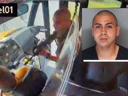 Detik-detik Calon Militer AS Sandera Bus Sekolah-Todongkan Pistol