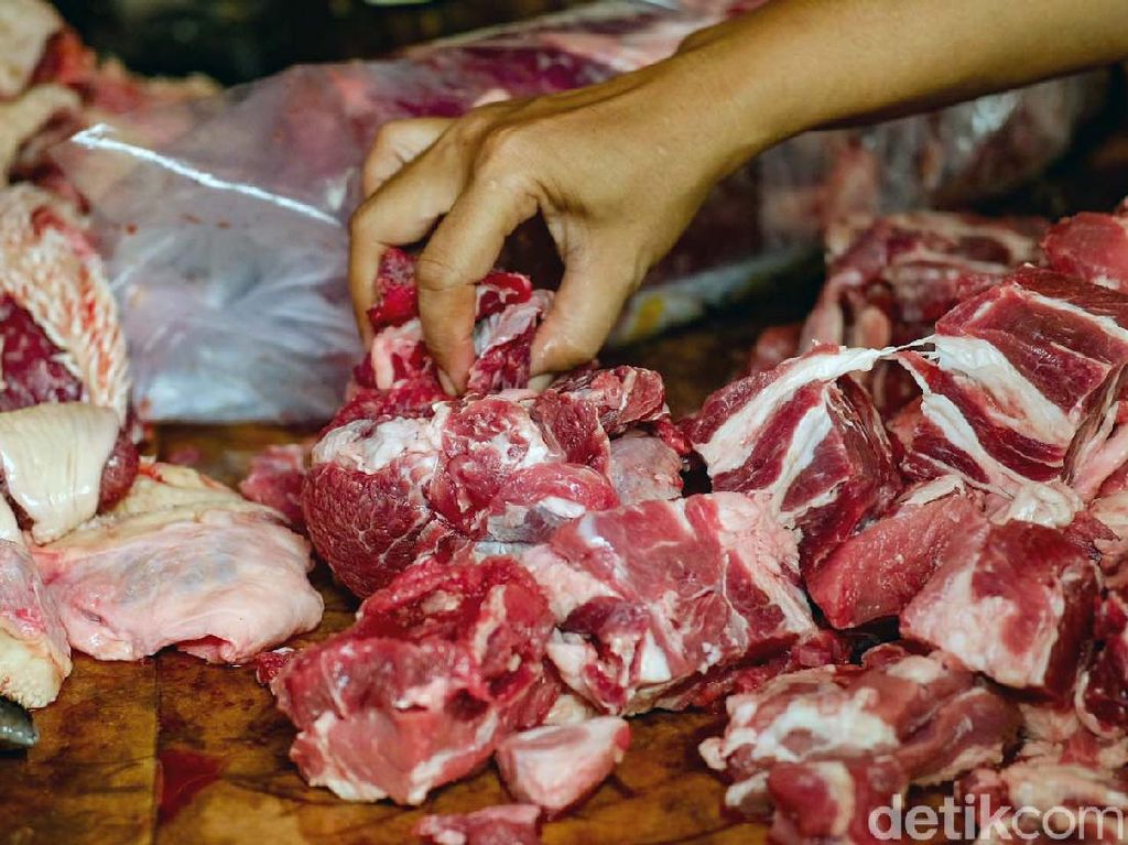 Kebutuhan Masih Tinggi Usai Lebaran, Pasokan Daging Sapi Aman? Kebutuhan Masih Tinggi Usai Lebaran, Pasokan Daging Sapi Aman?