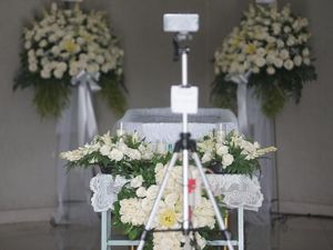 Keluarga Persiapkan Pemakaman Raditya Oloan di San Diego Hills