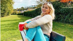 8 Potret Model Jess Davies yang Fotonya Tanpa Busana Tersebar di Internet