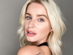 Cerita Model Jess Davies yang Foto Bugilnya Tersebar Online & Disalahgunakan