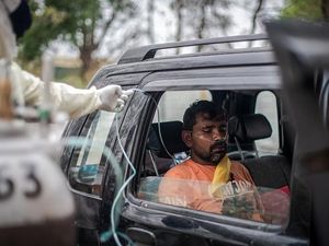 Ngeri! Dalam Sepekan, Ada 1,57 Juta Kasus Corona di India