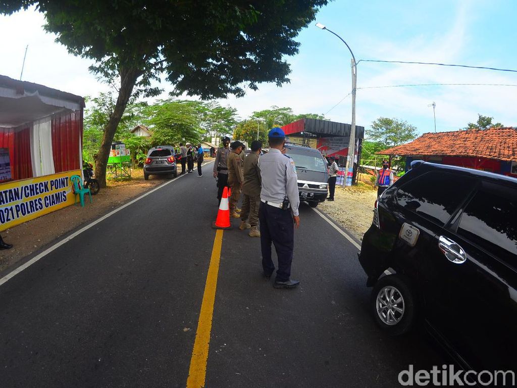 Imbas Penyekatan, Calon Wisatawan Batalkan Reservasi Hotel di Pangandaran Imbas Penyekatan, Calon Wisatawan Batalkan Reservasi Hotel di Pangandaran