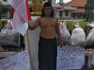 Seniman Surabaya Protes Dugaan Penyimpangan Anggaran Disbudpar Jatim