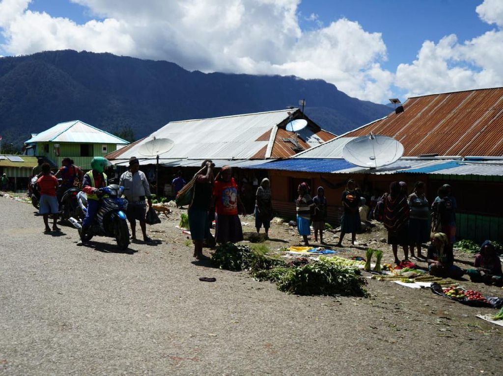 Satgas Nemangkawi Ungkap Pemicu Kontak Tembak di Ilaga Papua Satgas Nemangkawi Ungkap Pemicu Kontak Tembak di Ilaga Papua