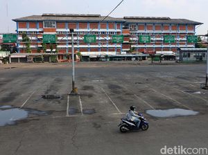 Sunyi Sepi di Terminal Kota Bekasi saat Larangan Mudik 2021