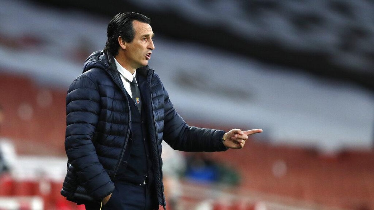 Pelatih Villarreal Unai Emery bertaji betul di Liga Europa (AP/Alastair Grant)