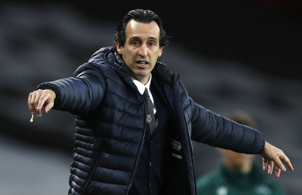 Villareal's manager Unai Emery gives instructions from the side line during the Europa League semifinal second leg soccer match between Arsenal and Villarreal at the Emirates stadium in London, England, Thursday, May 6, 2021. (AP Photo/Alastair Grant)