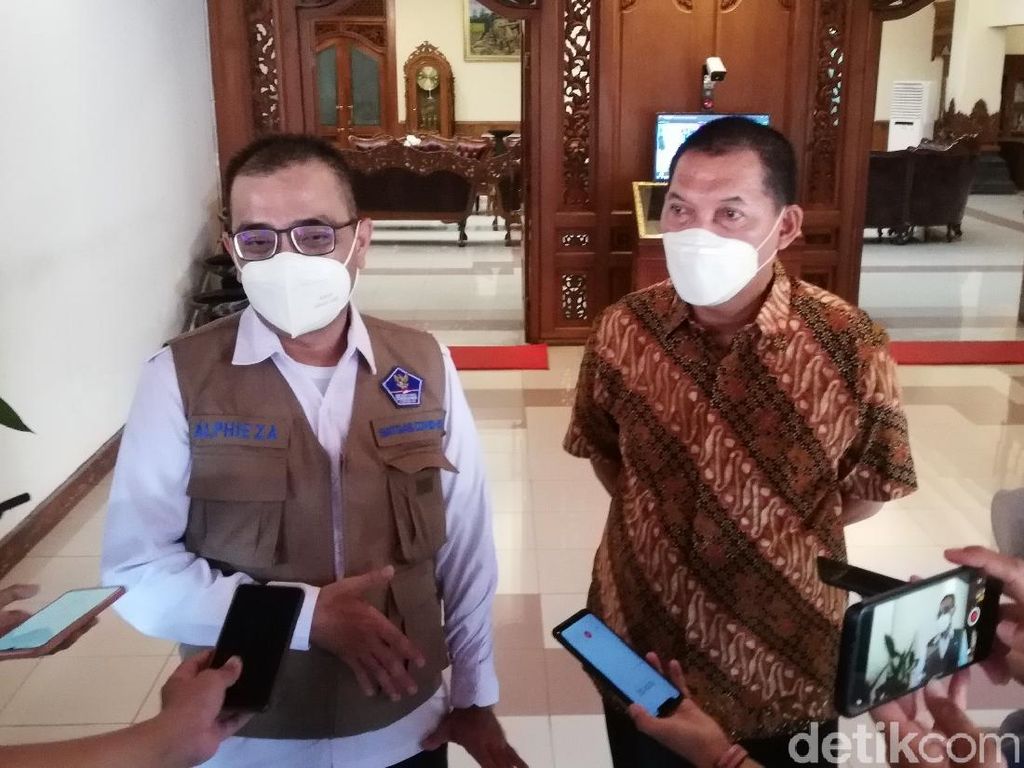 Aplikasi Ini Bisa Intip Persebaran COVID-19 di Solo Aplikasi Ini Bisa Intip Persebaran COVID-19 di Solo
