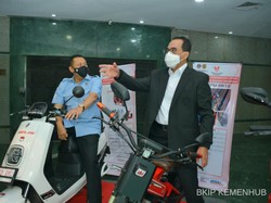 Temui Menhub, Ketua MPR Bahas Prosedur Legalitas Kendaraan Kustom