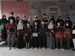 Satu Laptop, Satu Siswa, Bantu Calon Desainer Grafis Andal RI