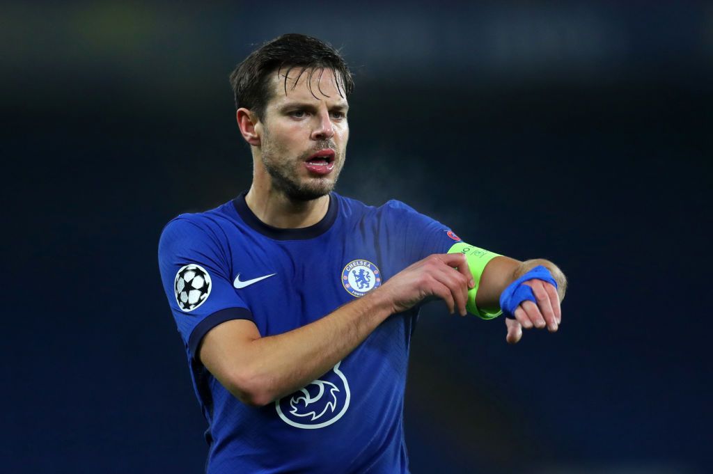 LONDON, ENGLAND - DECEMBER 08: Cesar Azpilicueta of Chelsea adjusts the captains armband during the UEFA Champions League Group E stage match between Chelsea FC and FC Krasnodar at Stamford Bridge on December 08, 2020 in London, England. A limited number of fans (2000) are welcomed back to stadiums to watch elite football across England. This was following easing of restrictions on spectators in tiers one and two areas only. (Photo by Catherine Ivill/Getty Images)
