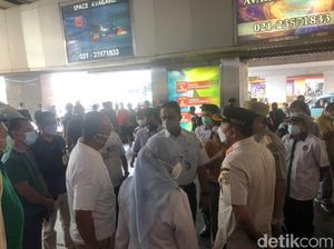 Anies Sebut Pasar Tanah Abang Relatif Normal Hari Ini
