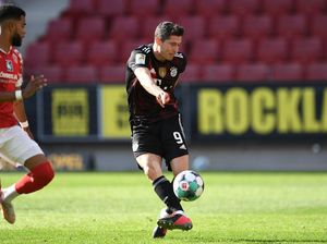 Bisa Pecahkan Rekor 40 Gol Gerd Mueller, Lewandowski?