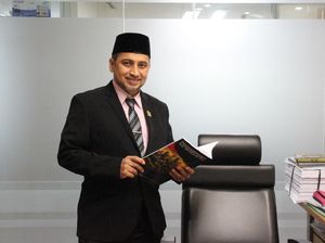 Ketua Komisi B DPRD DKI Positif Corona Ketua Komisi B DPRD DKI Positif Corona