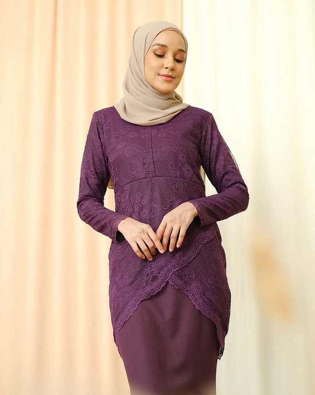 Baju Kurung Brukat/www.instagram.com/bajukurungvendor Baju Kurung Brukat
