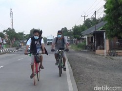 Perjuangan Siam dan Sugianto Mudik Gowes Sepeda Jakarta-Jateng