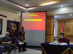 Bule Kanada Ngaku Lupa Hapus Iklan Kelas Orgasme, Harusnya Digelar 2020